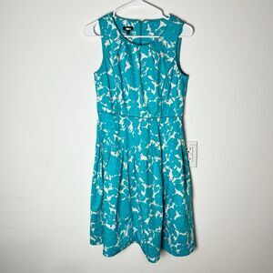Talbots Blue Floral A-line Dress Pockets Fit And Flare 6P 205
